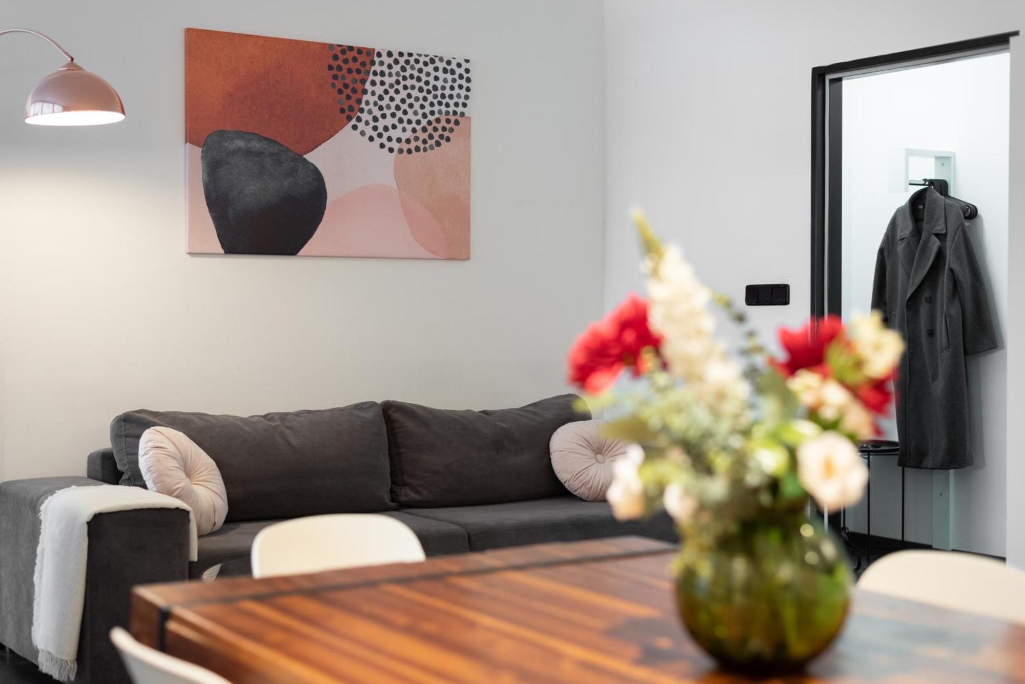 Spacious Apartments Near Karlin Square براغ المظهر الخارجي الصورة