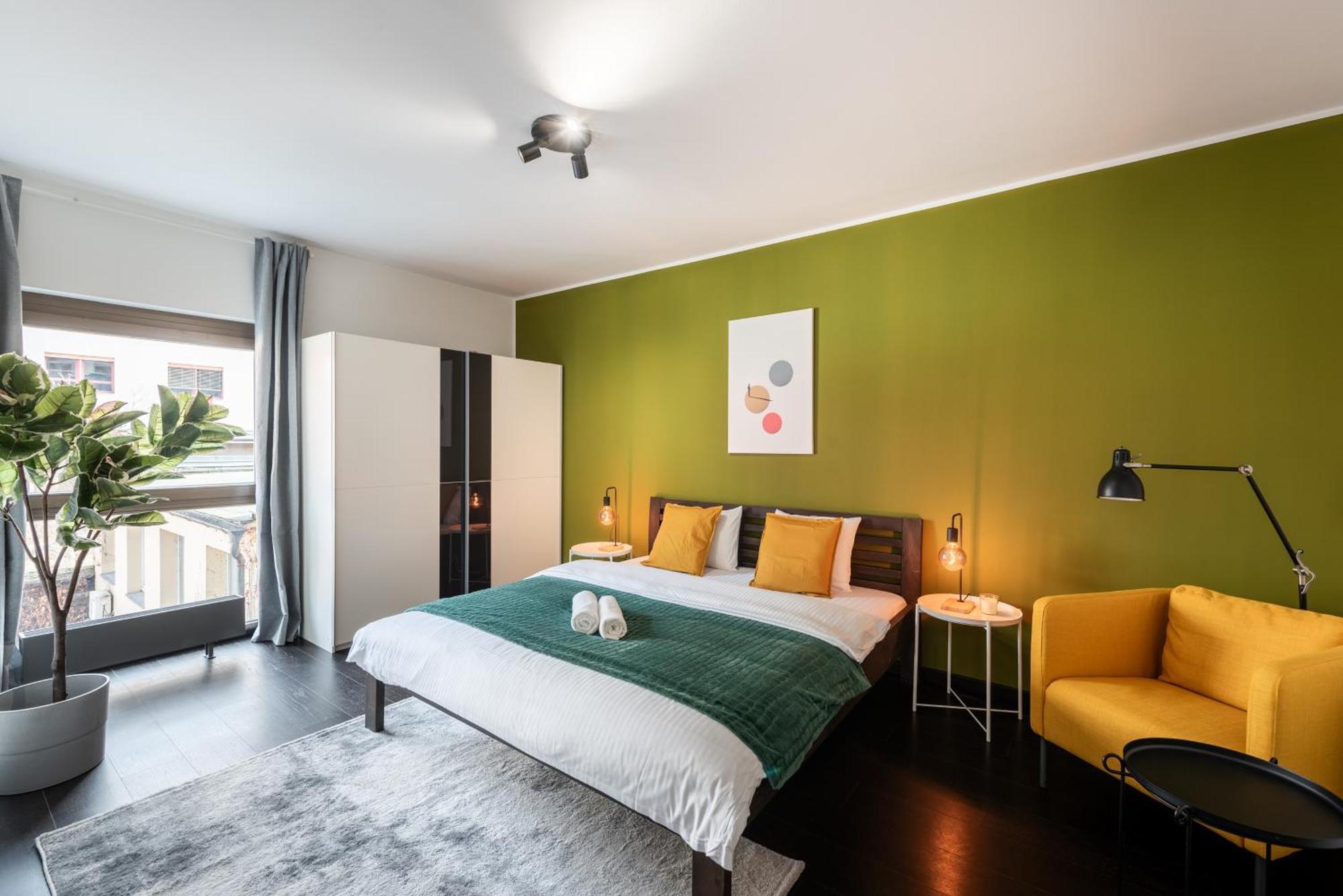 Spacious Apartments Near Karlin Square براغ المظهر الخارجي الصورة